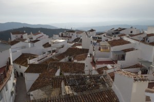 Canillas de Aceituno: comfortable village apartments